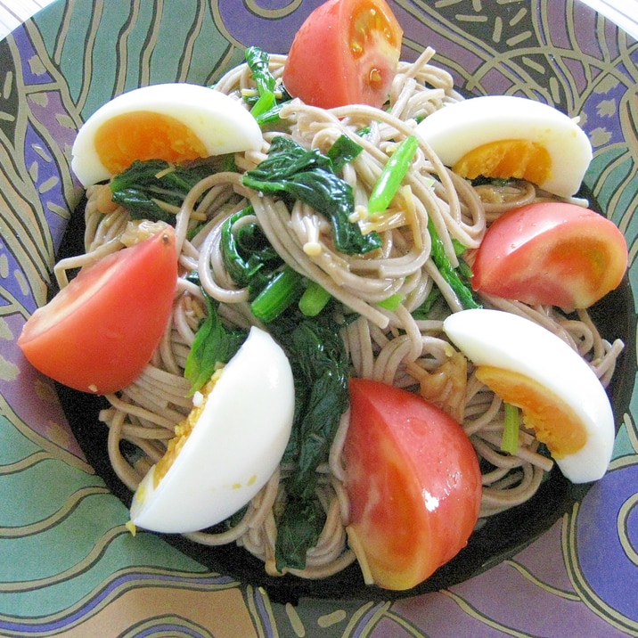 夏にサッパリ!なめ茸で簡単☆蕎麦サラダ